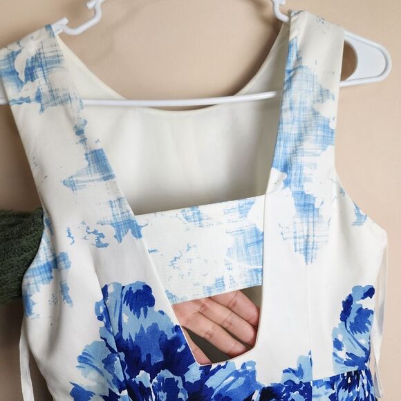 Anthropologie Maeve Sheath Floral Dress Blue Off White Navy Cotton Stretch 6P - Picture 7 of 13